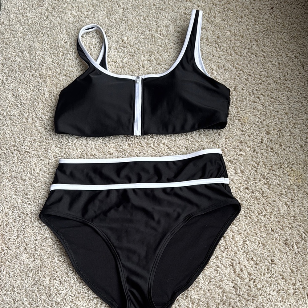 Black and White old Navy Bikini Set